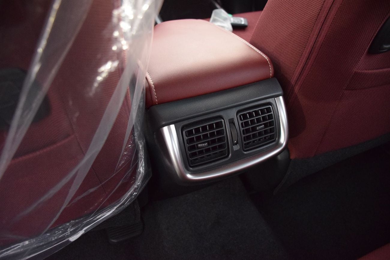 تويوتا هيلوكس SR5 (NON GCC) 2.7L (4x4) Petrol