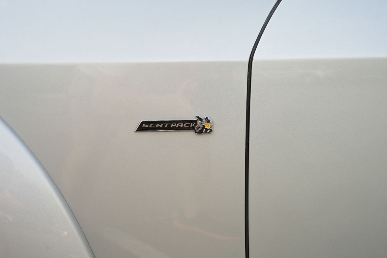 Dodge Challenger R/T Scat Pack 6.4L American