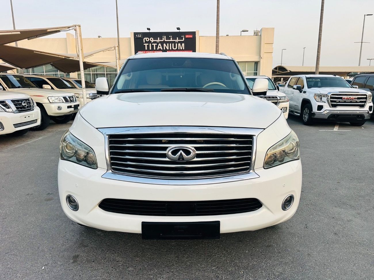Infiniti QX56 