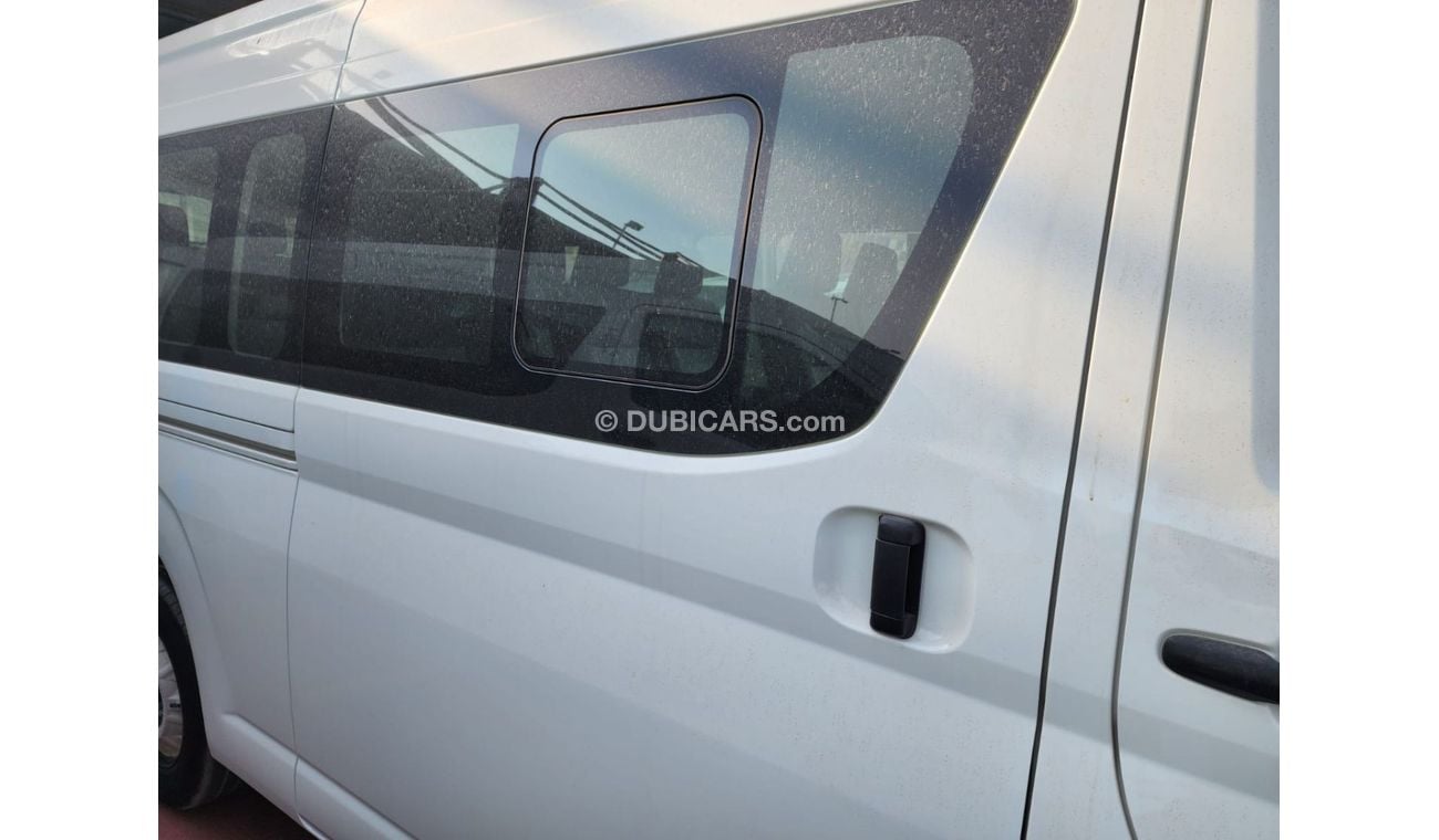 تويوتا هاياس TOYOTA HIACE 3.5 V6 AUTOMATIC