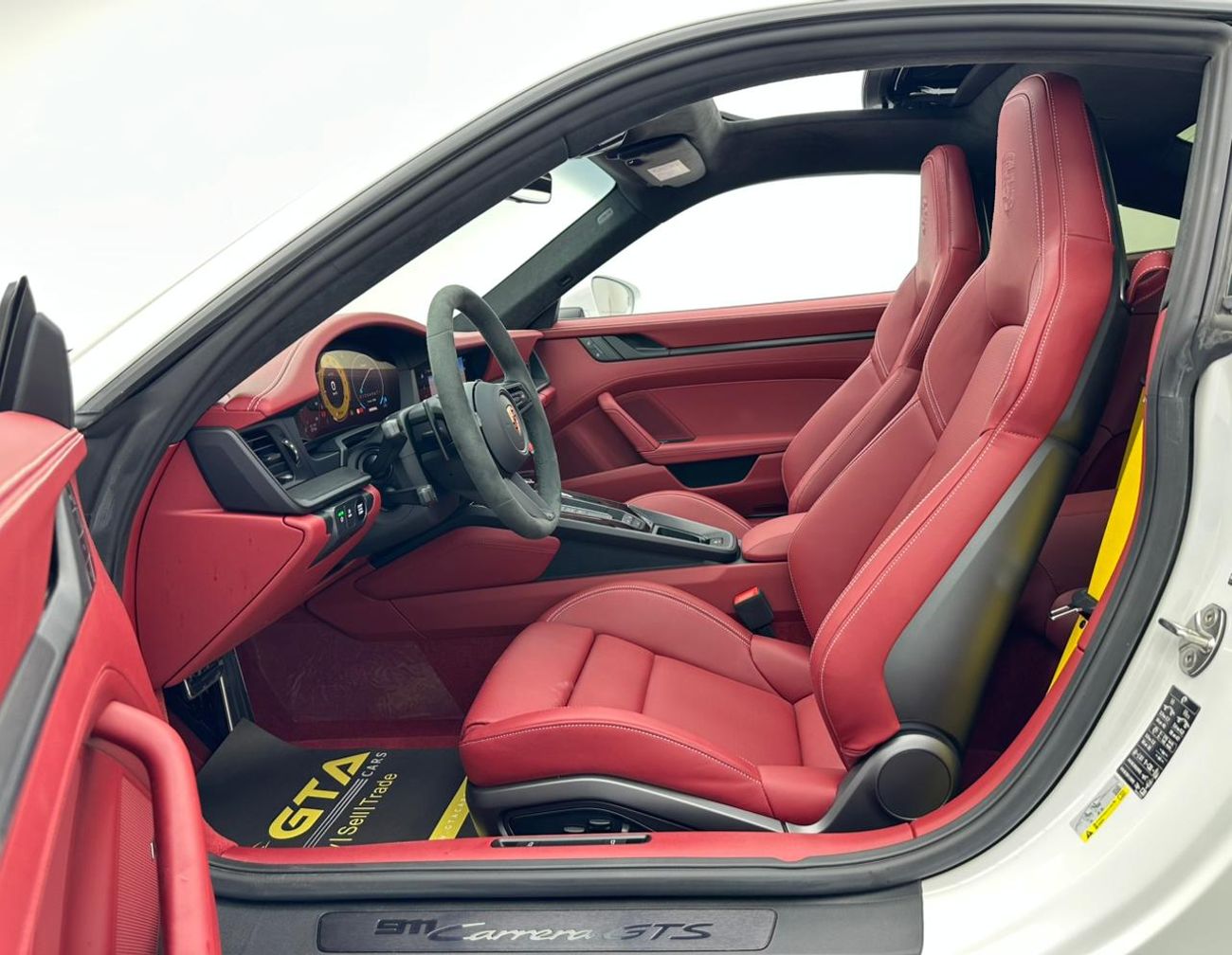 Porsche 911 2026 Porsche 911 Carrera GTS T-Hybrid, Oct/2027 Porsche Warranty, 2 Years Porsche Service Contract, 