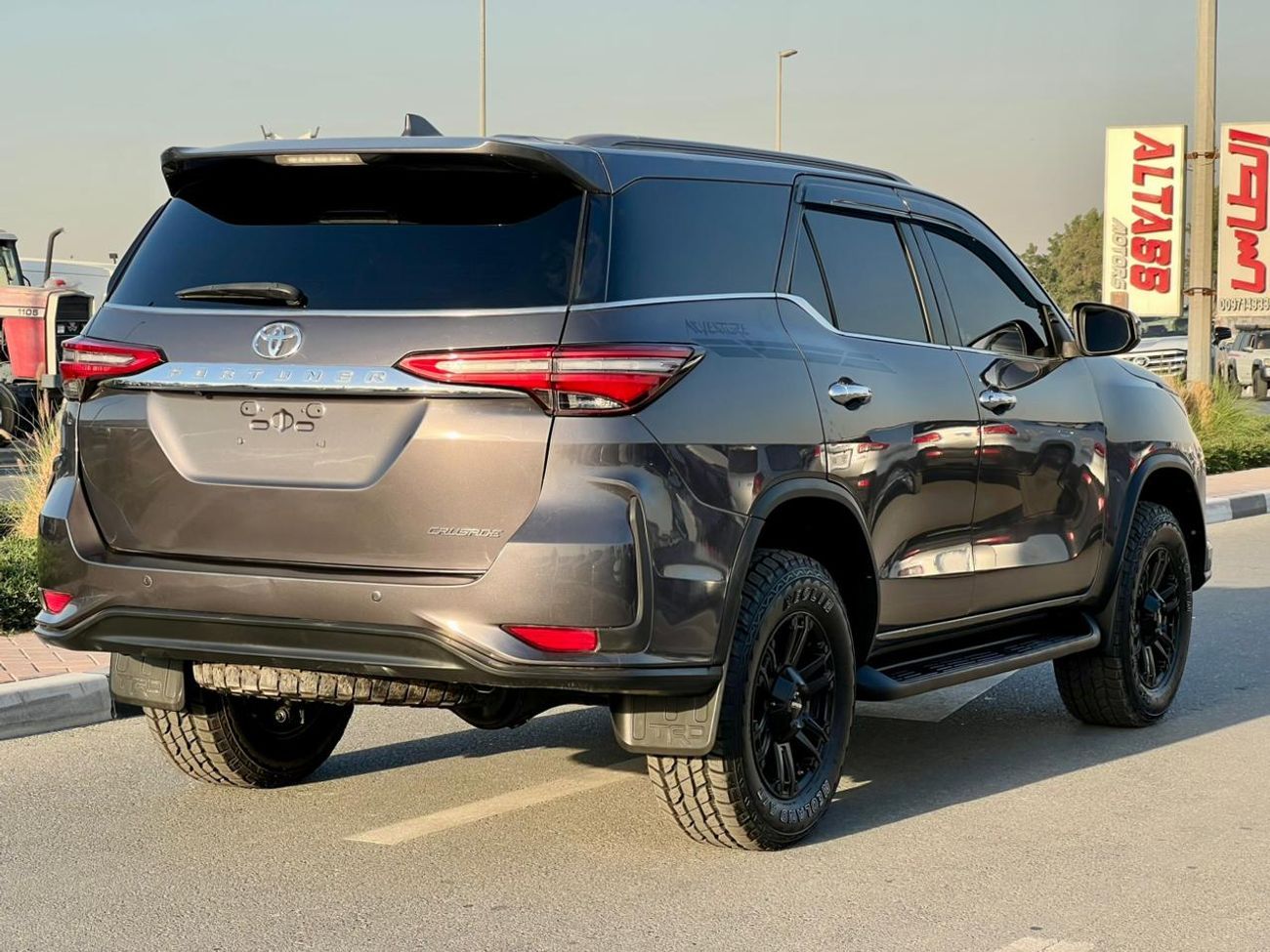 Toyota Fortuner Toyota Fortuner is a robust, 7-seater mid-size SUV renowned for its off-road capability and family-f