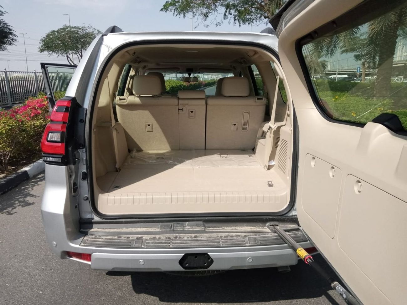 Toyota Prado VX TOYOTA PRADO VX 4.0L