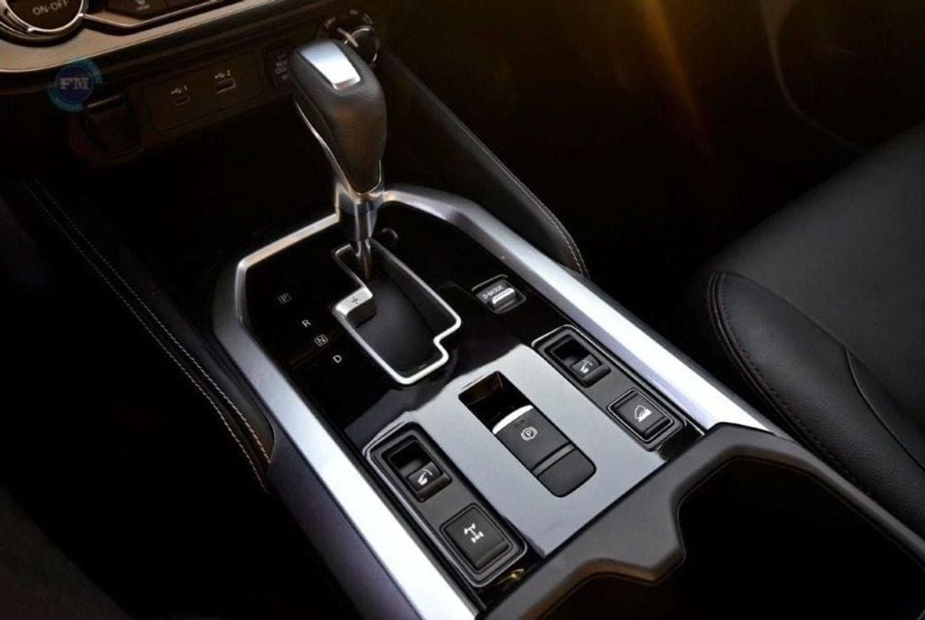 Nissan XTerra Platinum 2.5L Petrol 4WD 7 Seater Automatic for LOCAL REGISTRATION