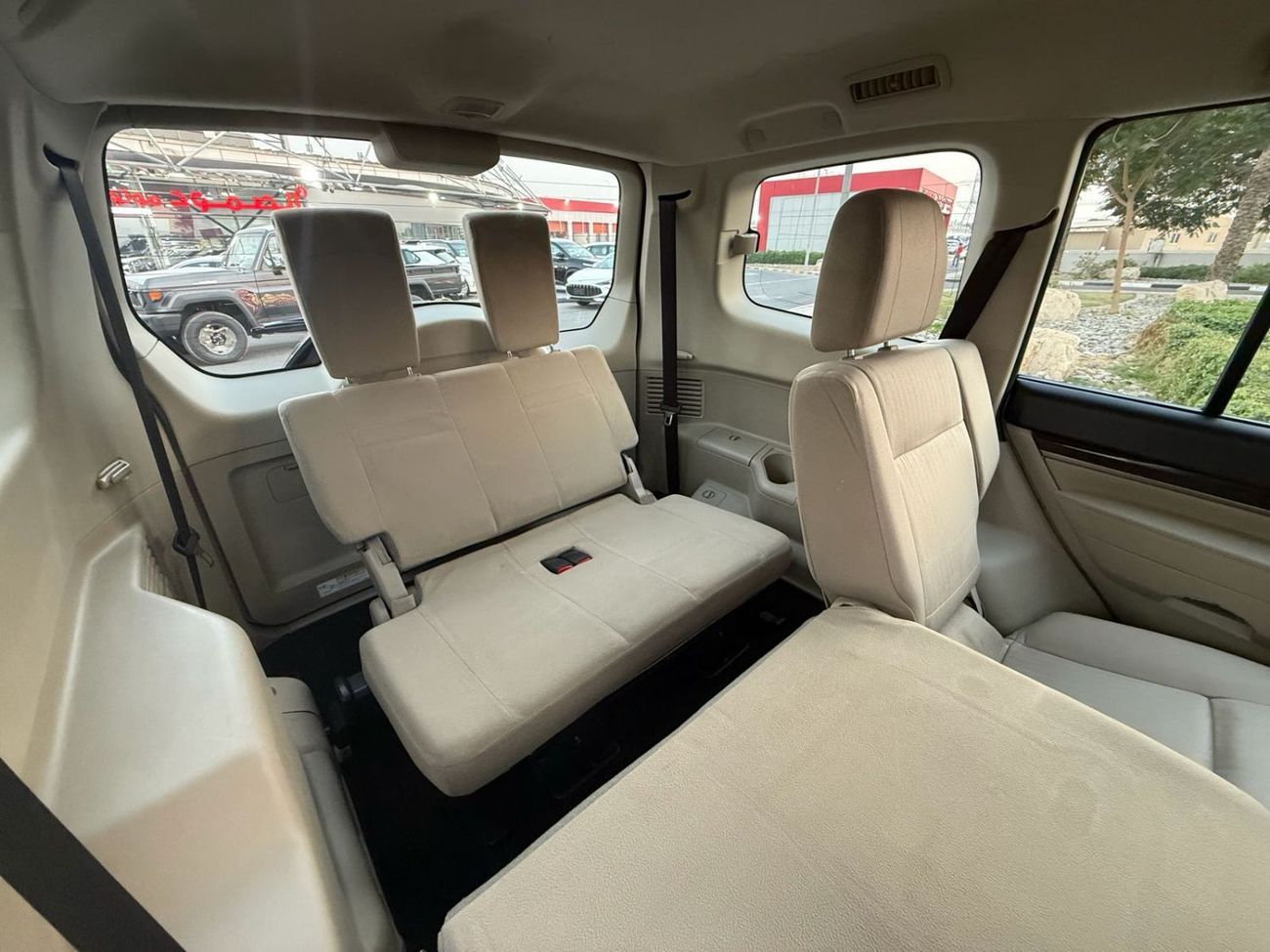 Mitsubishi Pajero GLS Base 3.5L (5 Seater) MITSUBISHI PAJERO GLS V6 2019 GCC 7 SEATER ORIGINAL PAINT TWO KEYS
