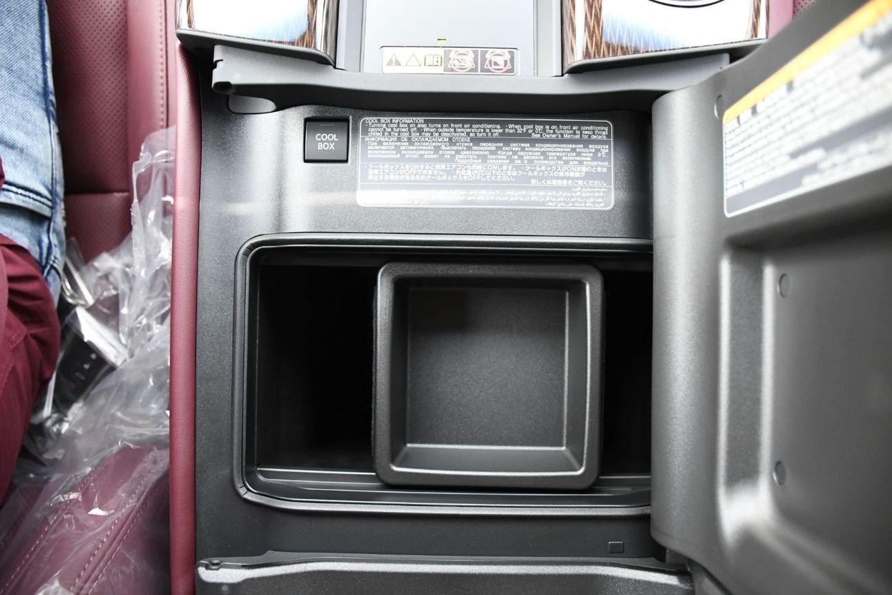 Lexus LX 600 TURBO SPORT 24/24 WITH MARK LEVINSON ( Ready Car )