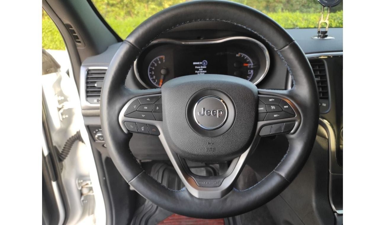 جيب جراند شيروكي exclusive 3.6L