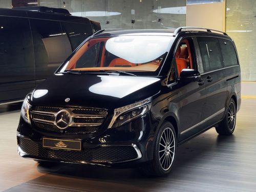 Mercedes-Benz V 250 Avantgarde 5,126 PM | Immaculate Condition | GCC Specs
