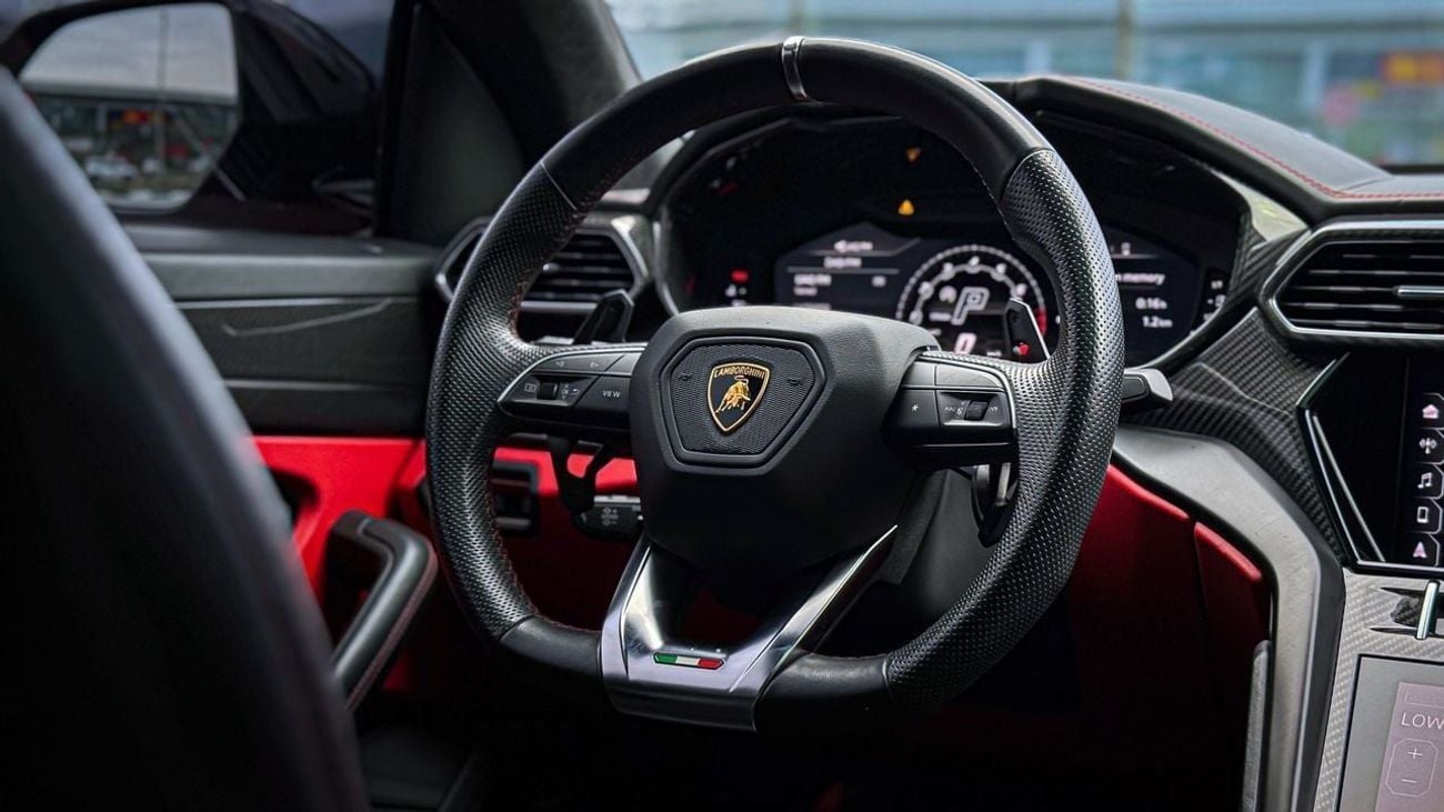 لامبورغيني اوروس STD 4.0T V8