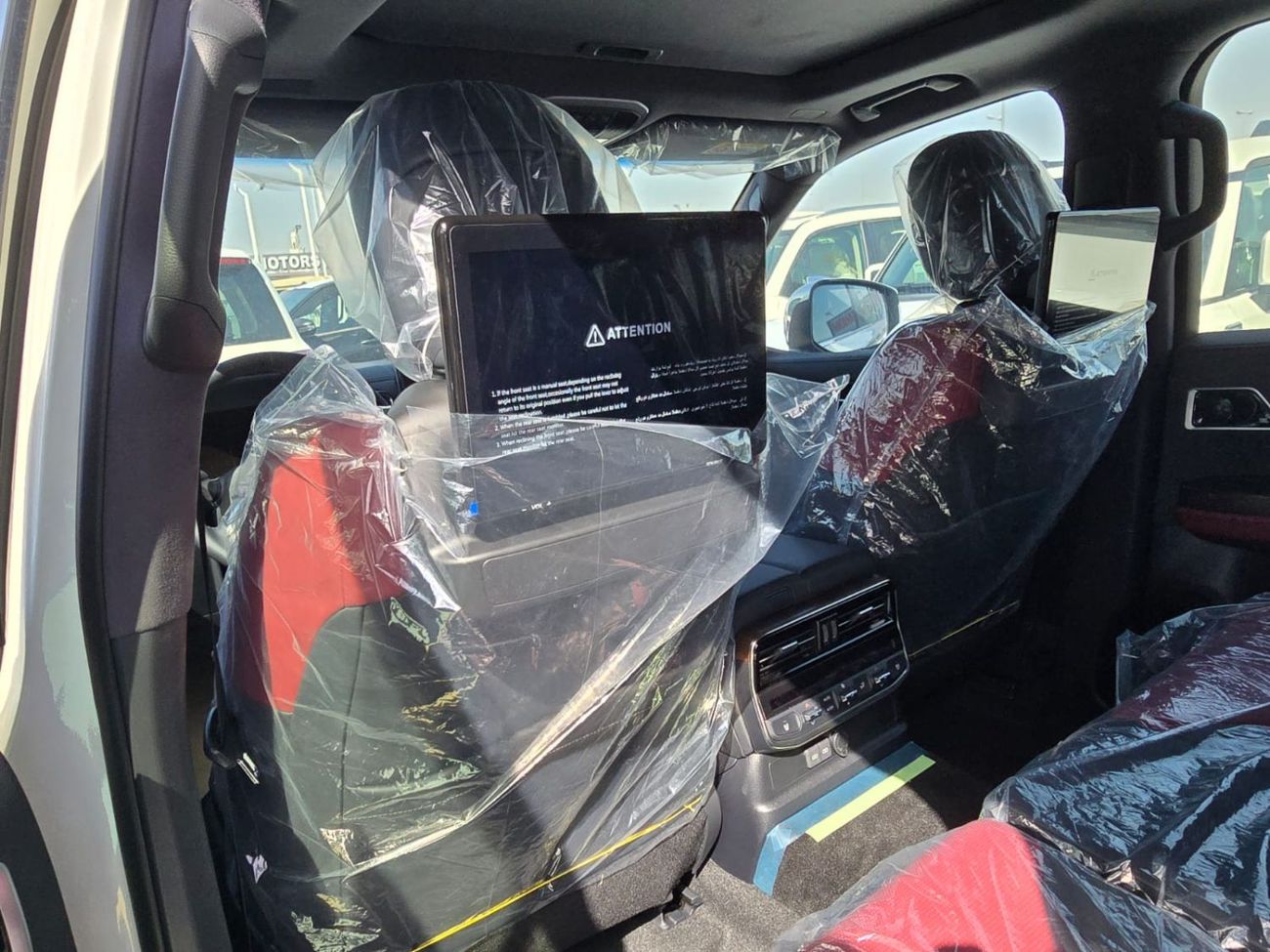 تويوتا لاند كروزر Toyota Land Cruiser LC300 2026 – جميع الفئات متوفرة | 4.0 و 3.5 بنزين | صفر كم