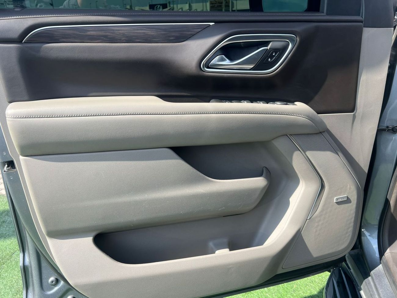 Chevrolet Suburban CHEVROLET SUBURBAN 2021 LT 5.3L RWD / V8