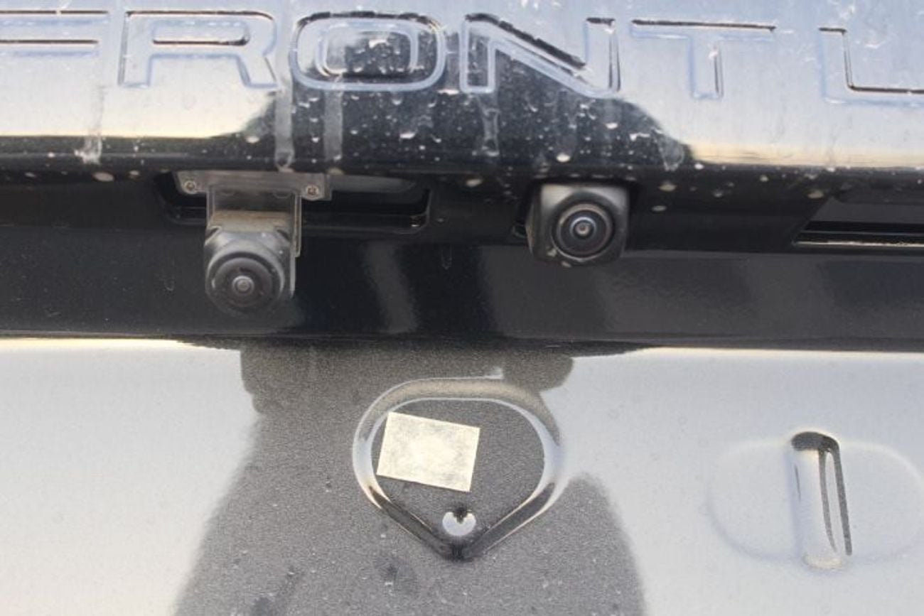 Toyota Frontlander Luxury Plus