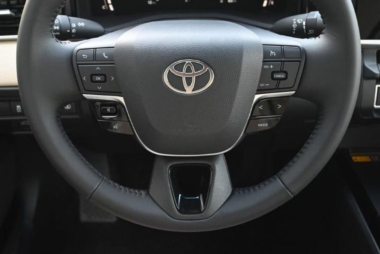 Toyota Camry 2025 TOYOTA CAMRY LE HYBRID 2.5L AT