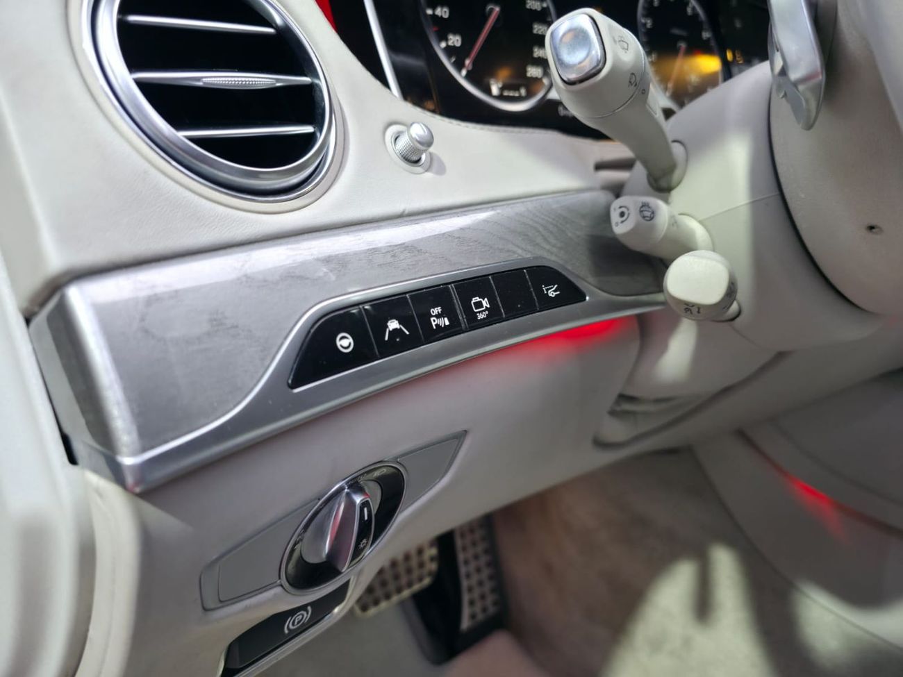 مرسيدس بنز S 550