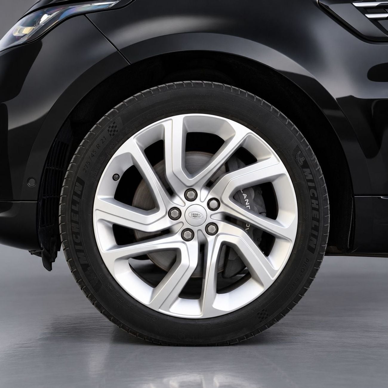 Land Rover Range Rover Sport HSE DYNAMIC AED 2,107 P.M • 0% Downpayment • Range Rover Sport HSE • 1 Year Warranty
