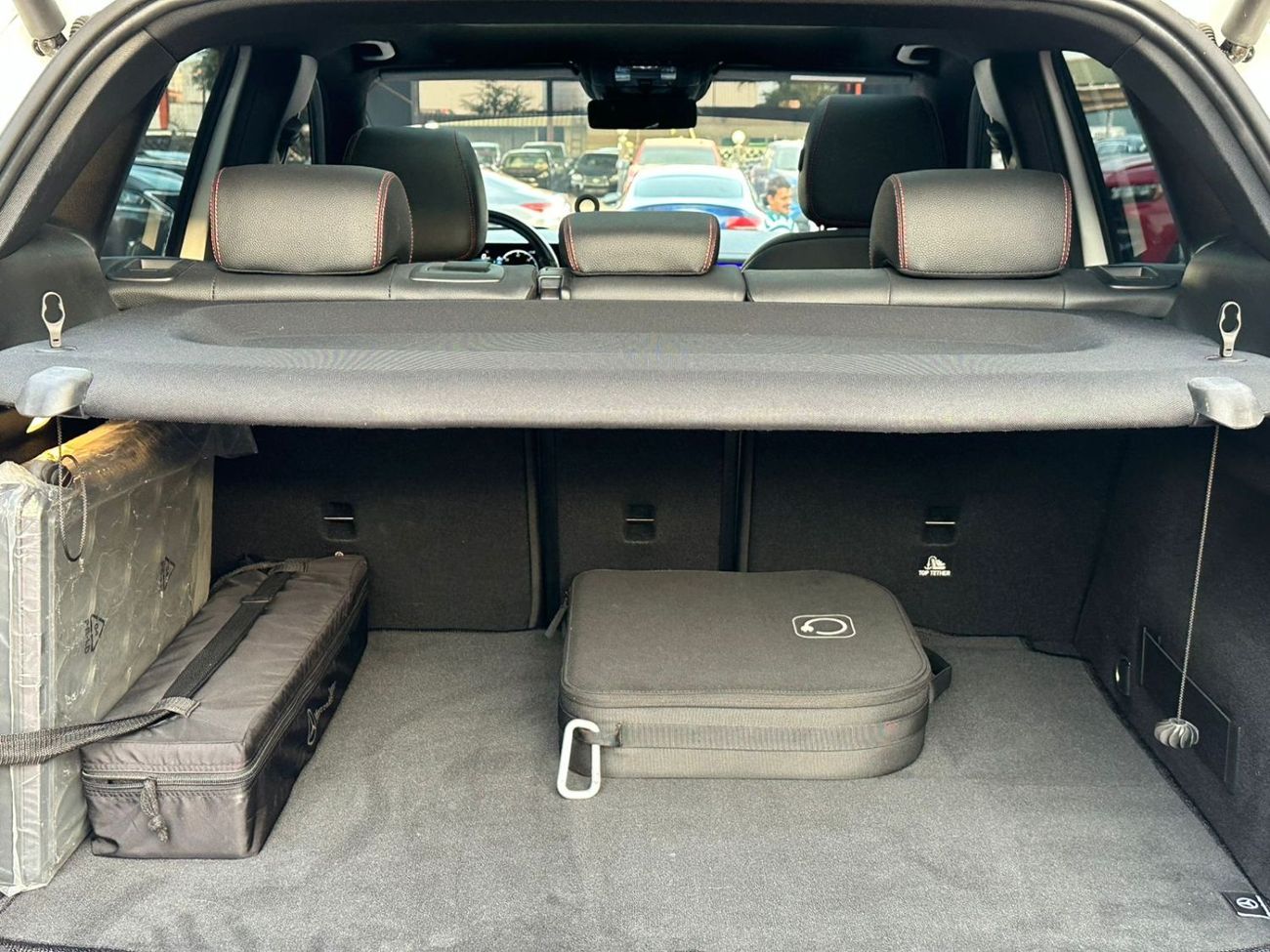 مرسيدس بنز EQE 350+ SUV