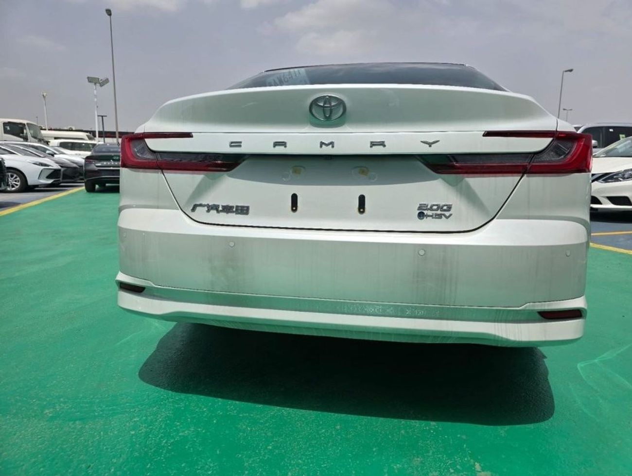 Toyota Camry 2.0L HYBRID 2024