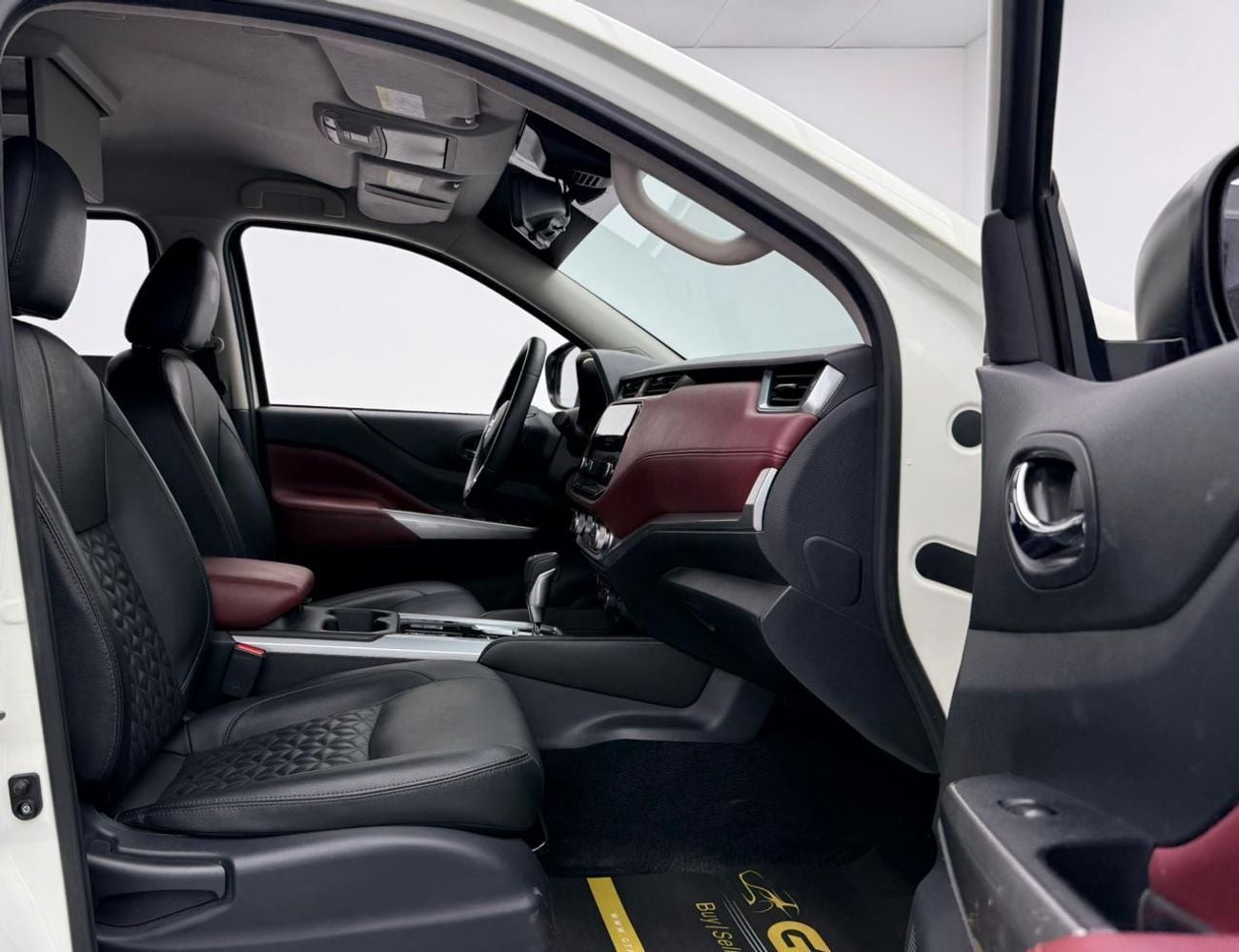 Nissan X Terra Platinum 2.5L 4WD 2022 Nissan X-Terra Platinum, Nissan Warranty+Full Service History, GCC