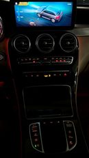 مرسيدس بنز GLC 300 4MATIC 2.0L