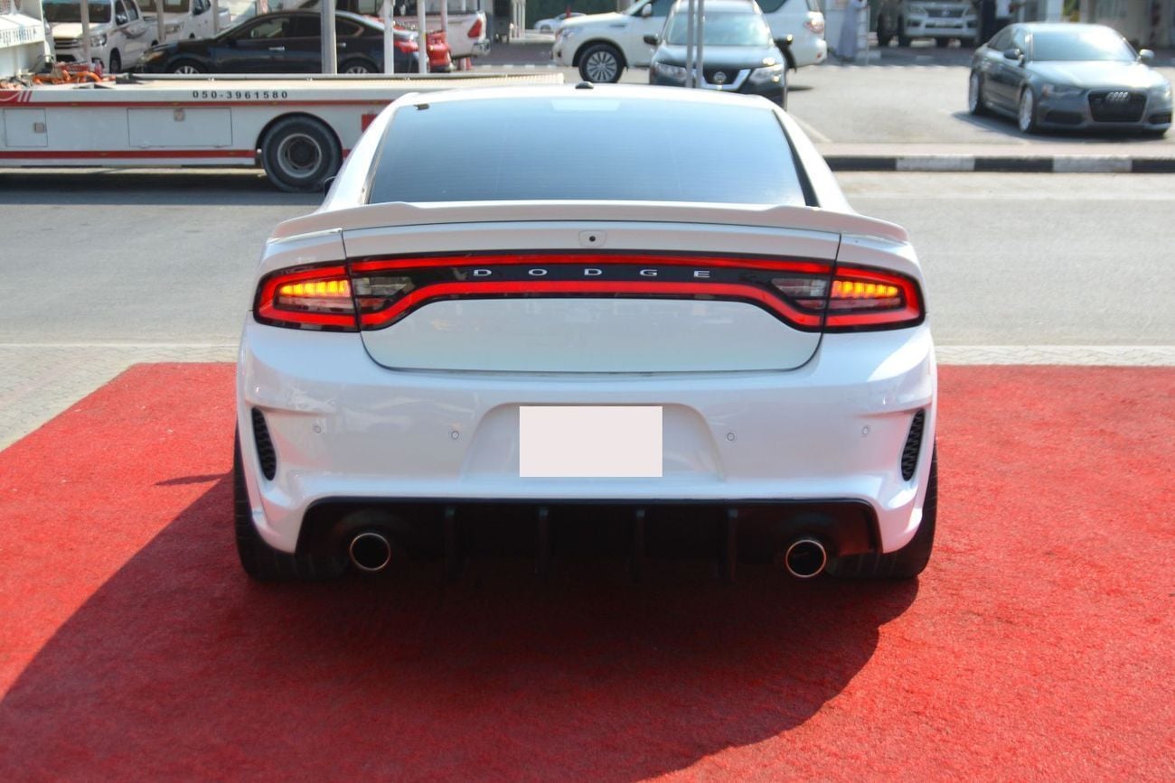 دودج تشارجر RT SCATPACK WIDEBODY R/T Mid 5.7L