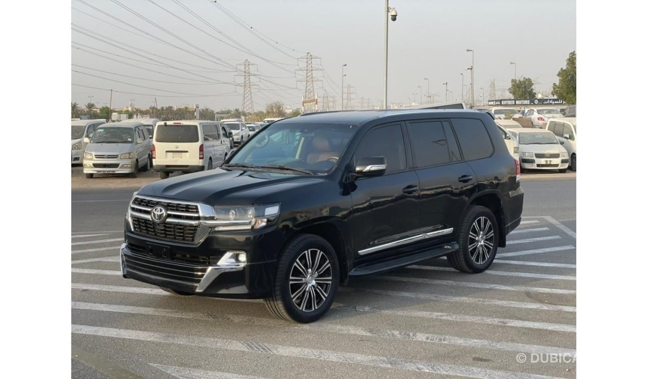 Toyota Land Cruiser 2017 Toyota Land Cruiser GXR V6 4.0L - 2021 Modification / SPECIAL PRICE /.