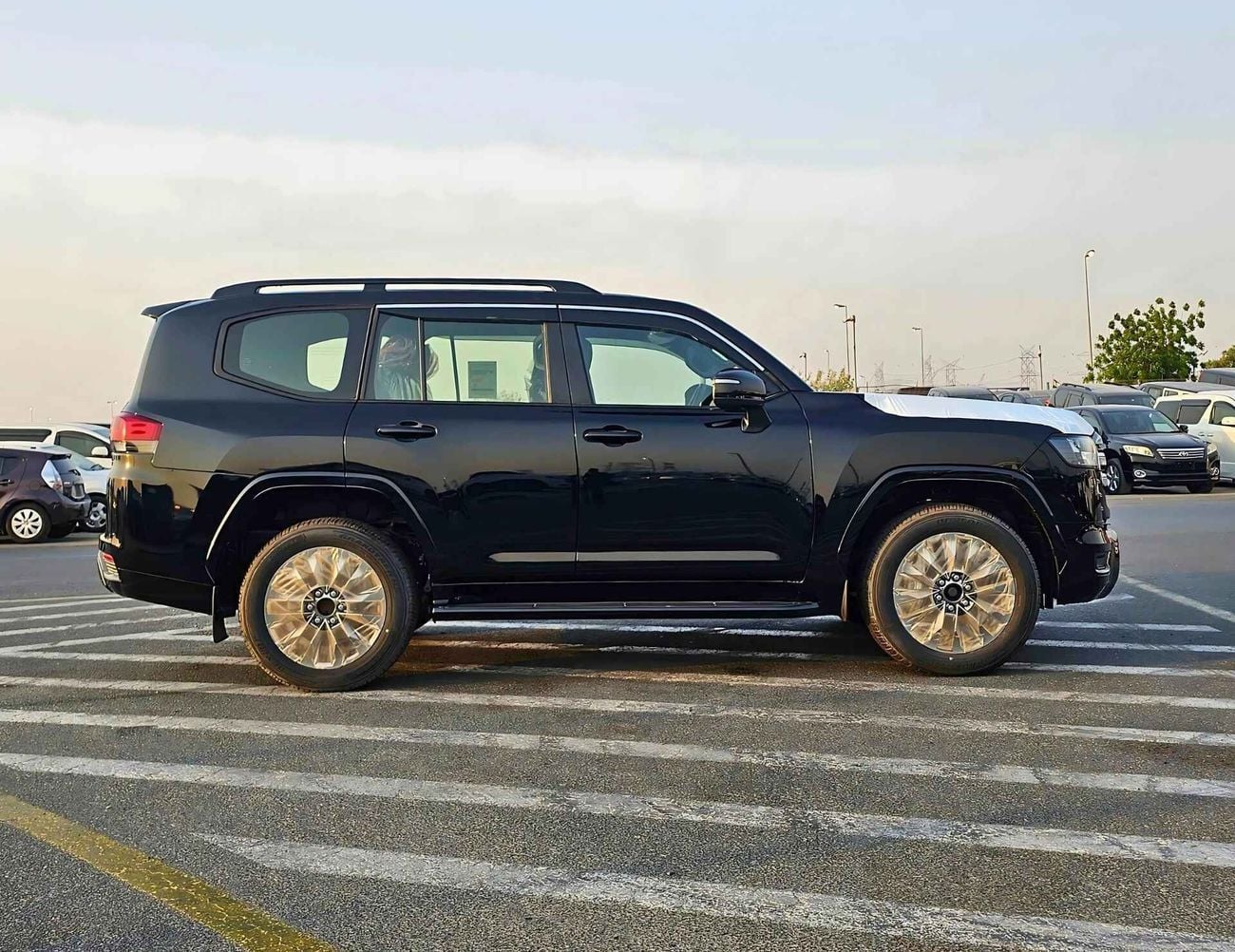 Toyota Land Cruiser GXR 3.3 Diesel TWIN TURBO | FULL OPTION | JBL Speakers (CODE # GXR)
