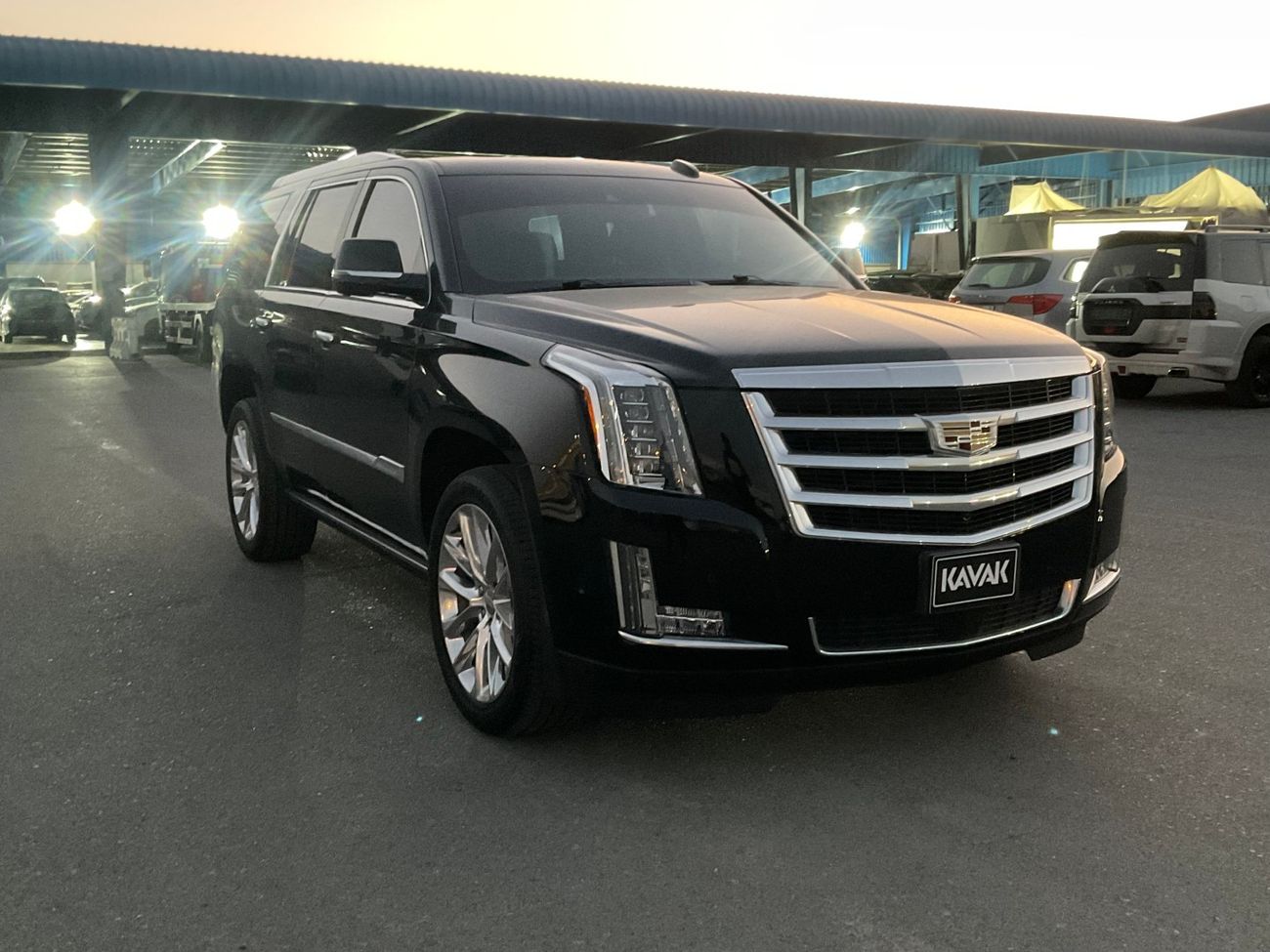 تويوتا كورولا كروس GLI | شامل الضمان | 0 ﺪﻔﻋﺓ ﺃﻮﻟﻯ