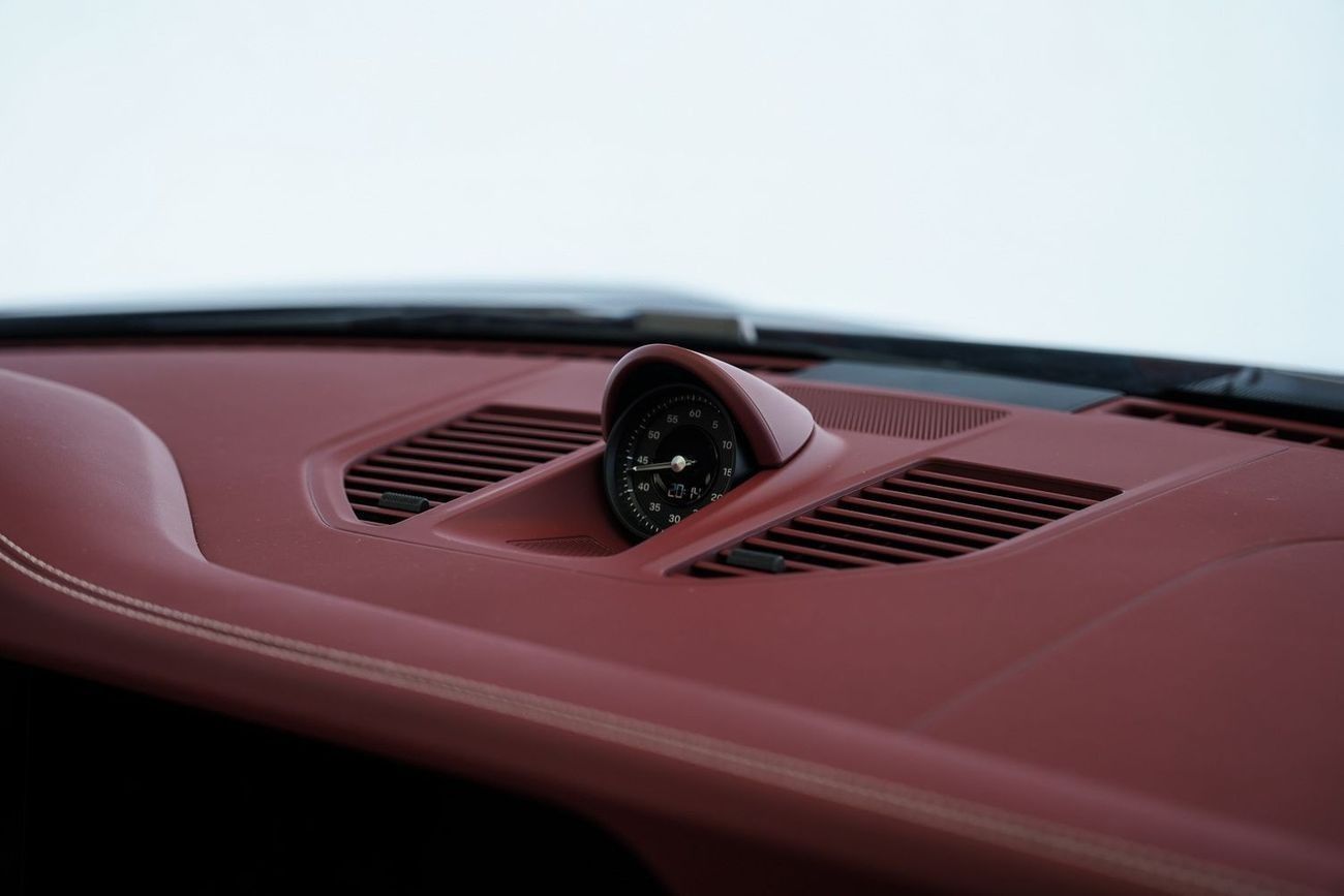 Porsche 911 Carrera GTS 3.0L (450 HP) Convertible