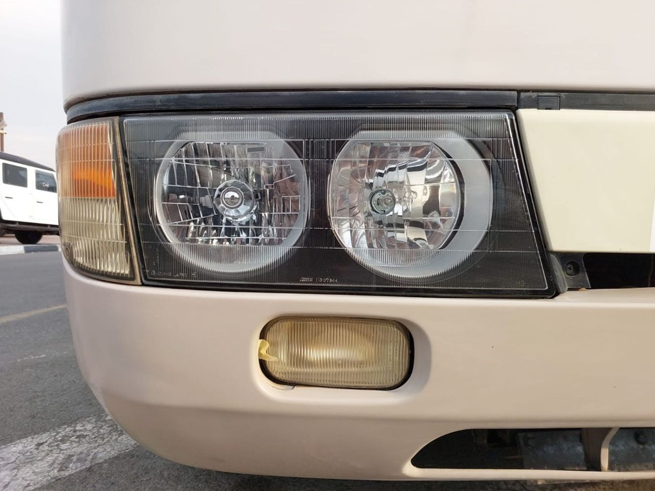 Mitsubishi Rosa MITSUBISHI ROSA BUS RHD 2002 MODEL 4.8 L DIESEL MANUAL(PM00028)