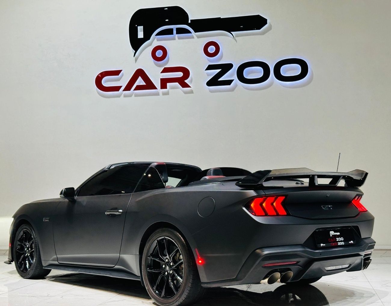 فورد موستانج GT Premium 5.0L (460 HP) Convertible A/T