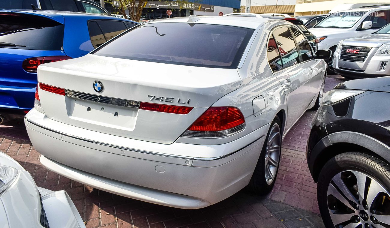 BMW 745e Li