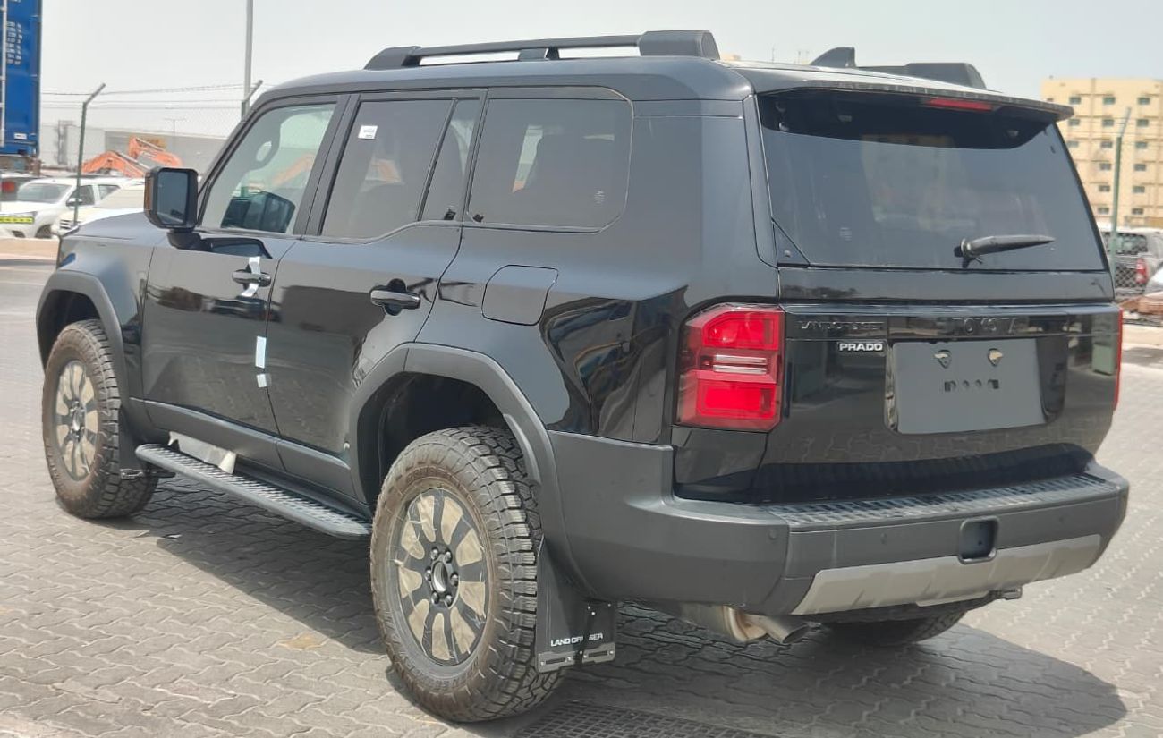 تويوتا برادو 2026 Toyota Prado Adventure with Sunroof J250 7-Seater 2.8L Turbo Diesel A/T 4WD Only For Africa