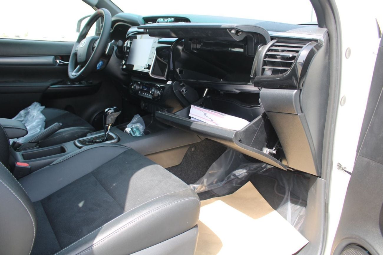 Toyota Hilux TOYOTA HILUX 4.0L V6 PETROL  DOUBLE CAB 4WD GR SPORT AUTO