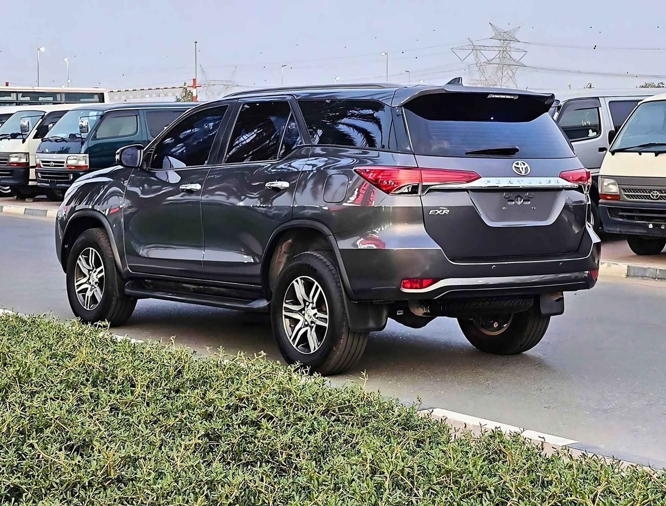 Toyota Fortuner V4 /4WD/ NON ACCIDENT/ ORIGINAL COLOR/ 1199 MONTHLY / LOT# 90501