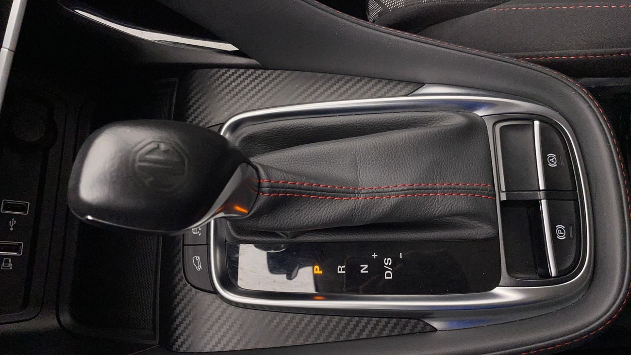 أم جي ZS STD 1.5 | بدون دفعة مقدمة | اختبار القيادة في المنزل