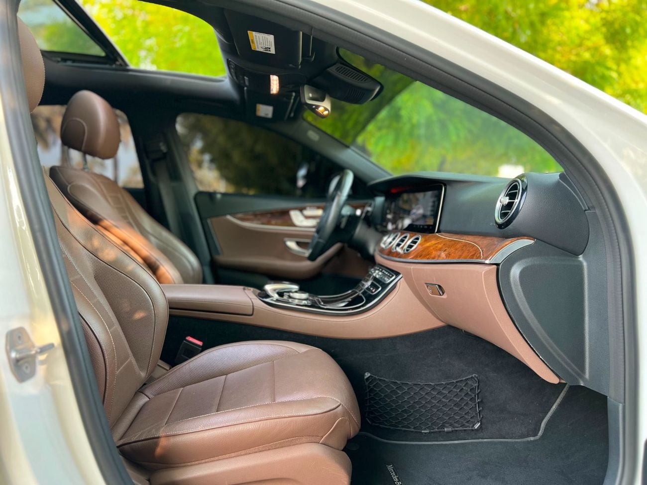 مرسيدس بنز E300 AMG