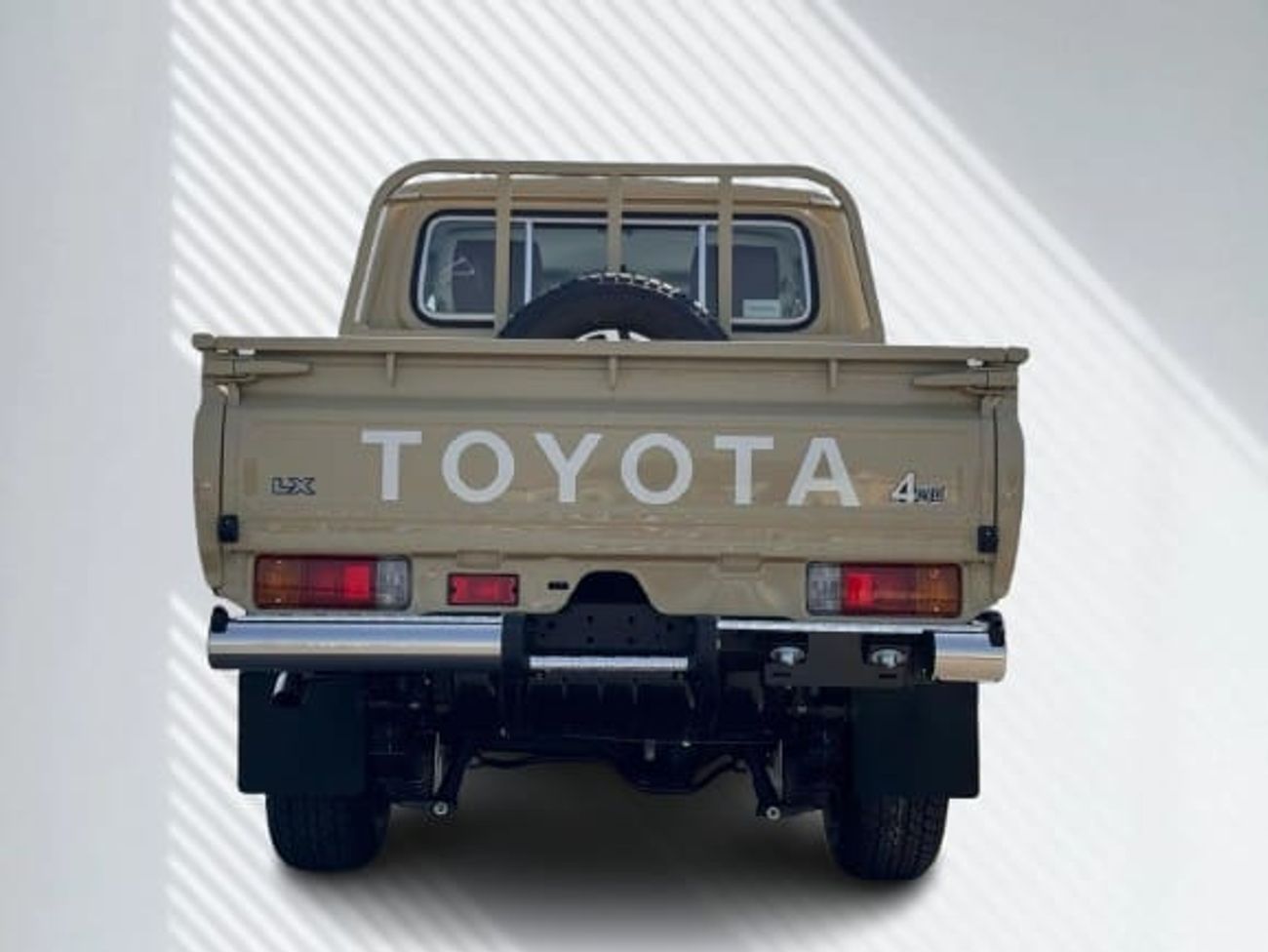 تويوتا لاند كروزر 70 DC 2.8L DIESEL FULL OPTION AUTOMATIC TRANSMISSION