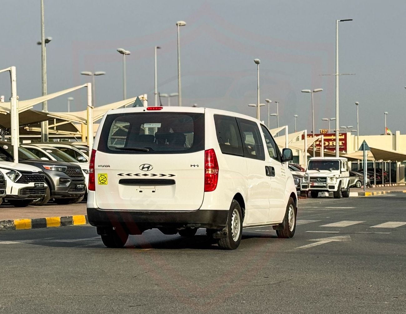 Hyundai H-1 Hyundai H1 | 2.4 L | 2019 | GCC | Accident-Free | In Excellent Condition | 914 P.M