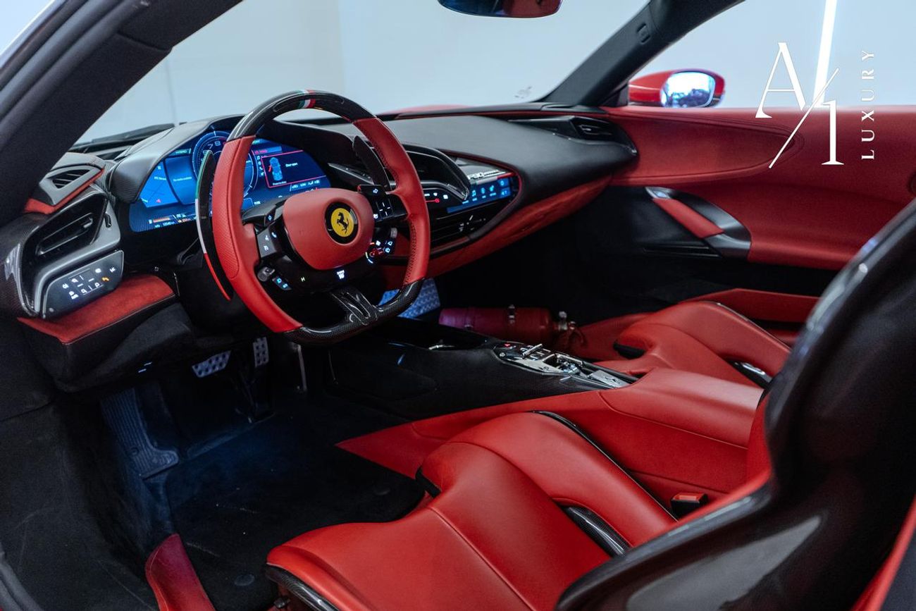 فيراري SF90 ستراديل 2021 Ferrari SF90 Stradale, Carbon Fiber Package, Full Ferrari Service History, GCC