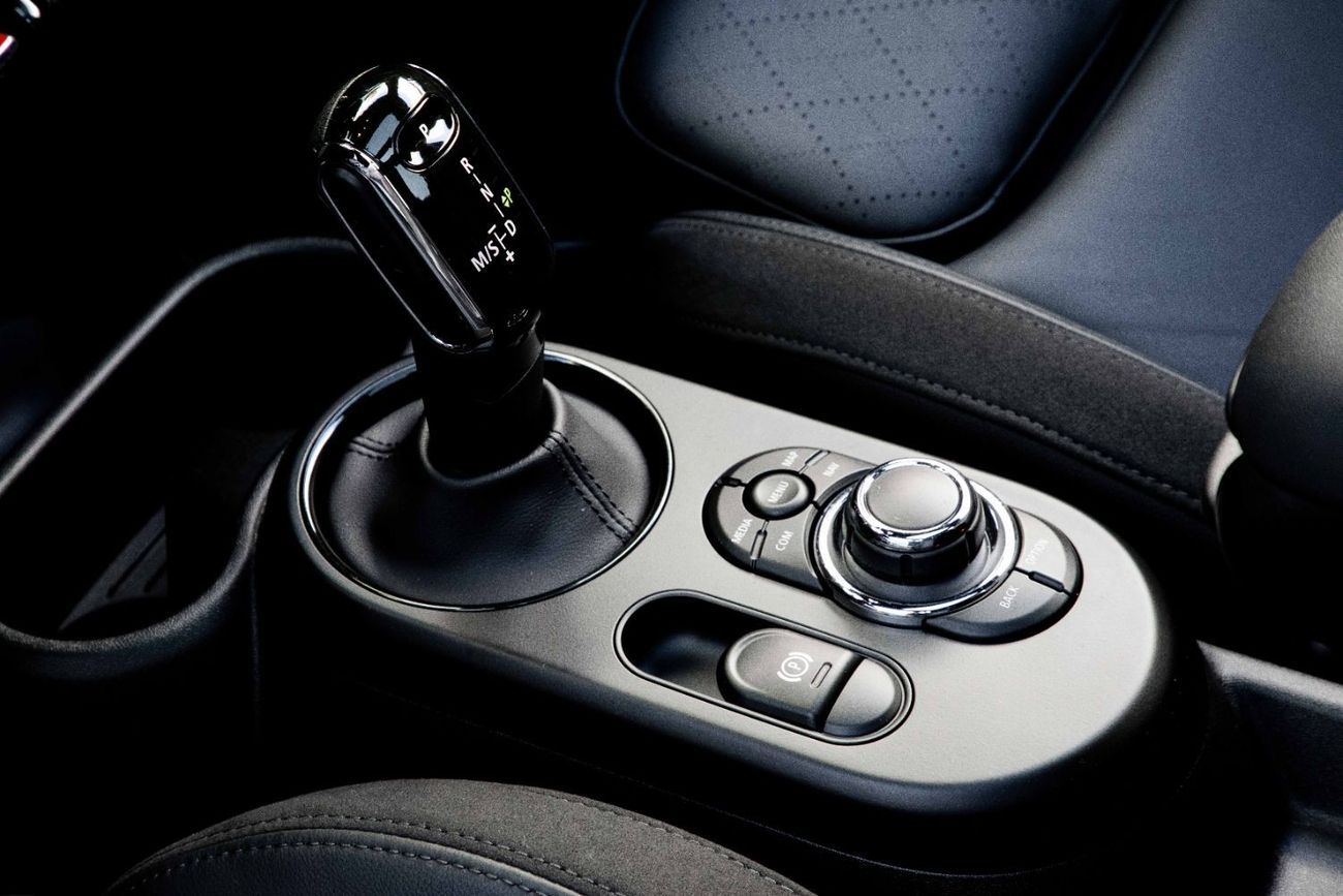 ميني كوبر S | 2,350 P.M  | 0% Downpayment | Full Agency History