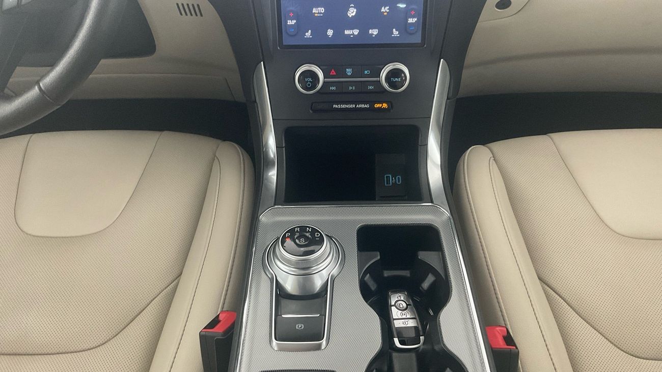 فورد إدج 2.0 AUTO TITANIUM 4WD EB NAV LTHR | شامل الضمان | 0 ﺪﻔﻋﺓ ﺃﻮﻟﻯ