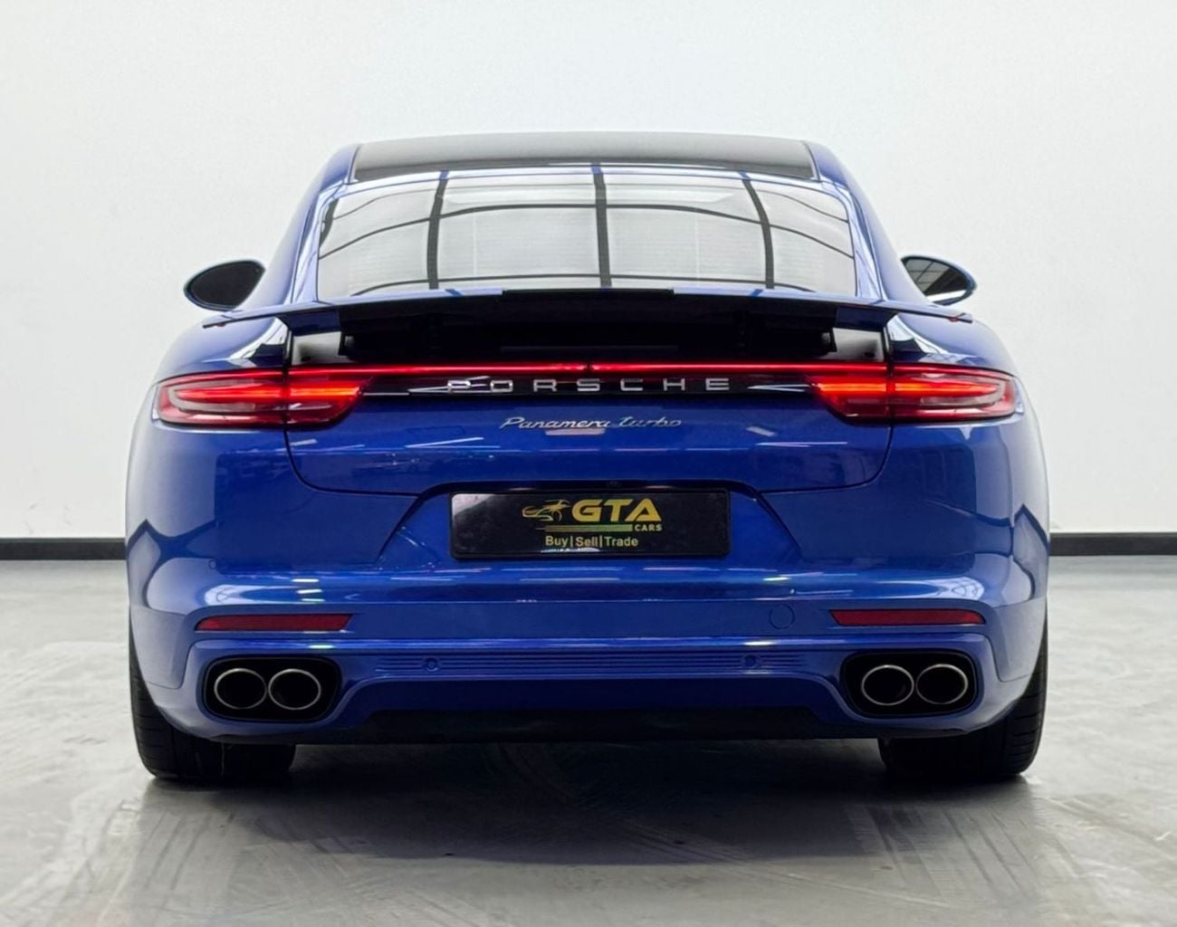 Porsche Panamera Turbo 4.0L RWD 2017 Porsche Panamera Turbo, Porsche Full Service History, Excellent Condition, GCC