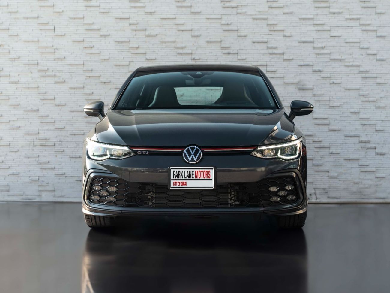 فولكس واجن جولف GTI 
