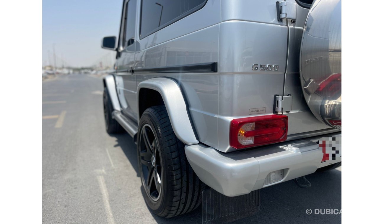 مرسيدس بنز G 320 موديل 2001 وارد يابان بحالة ممتازة 6 سلندر ماشية 101000 km