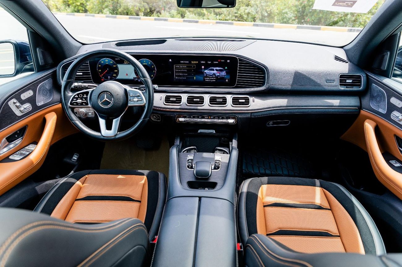 Mercedes-Benz GLE 450 3years warranty, 2 years free service, free registration, contact number 0507273386