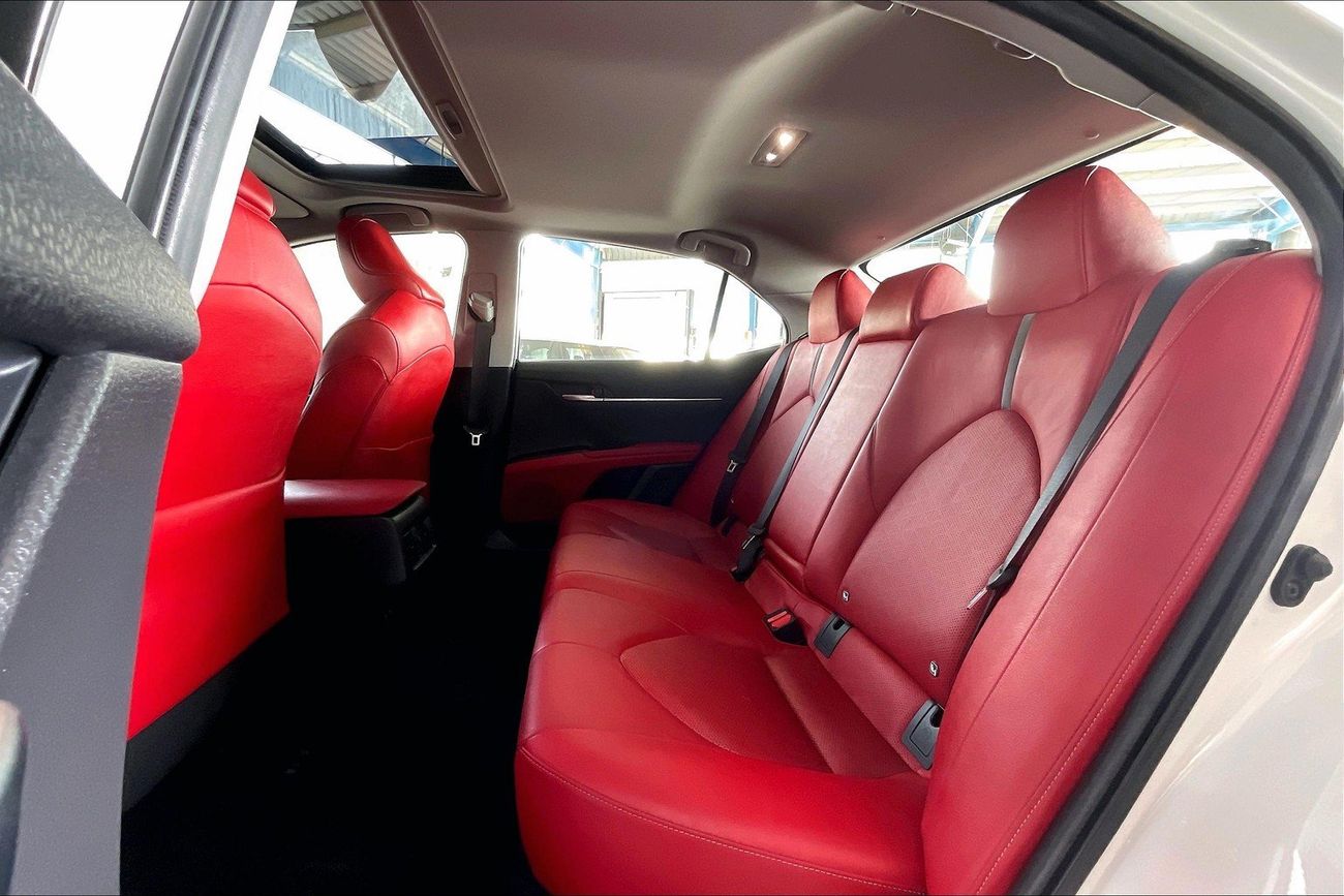 تويوتا كامري Sport | National Day Celebration | شامل الضمان | 0 ﺪﻔﻋﺓ ﺃﻮﻟﻯ