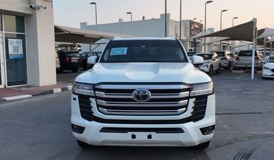 Toyota Land Cruiser GXR V6 4.0L || Full Service History Available | GCC | Zero Down payment support