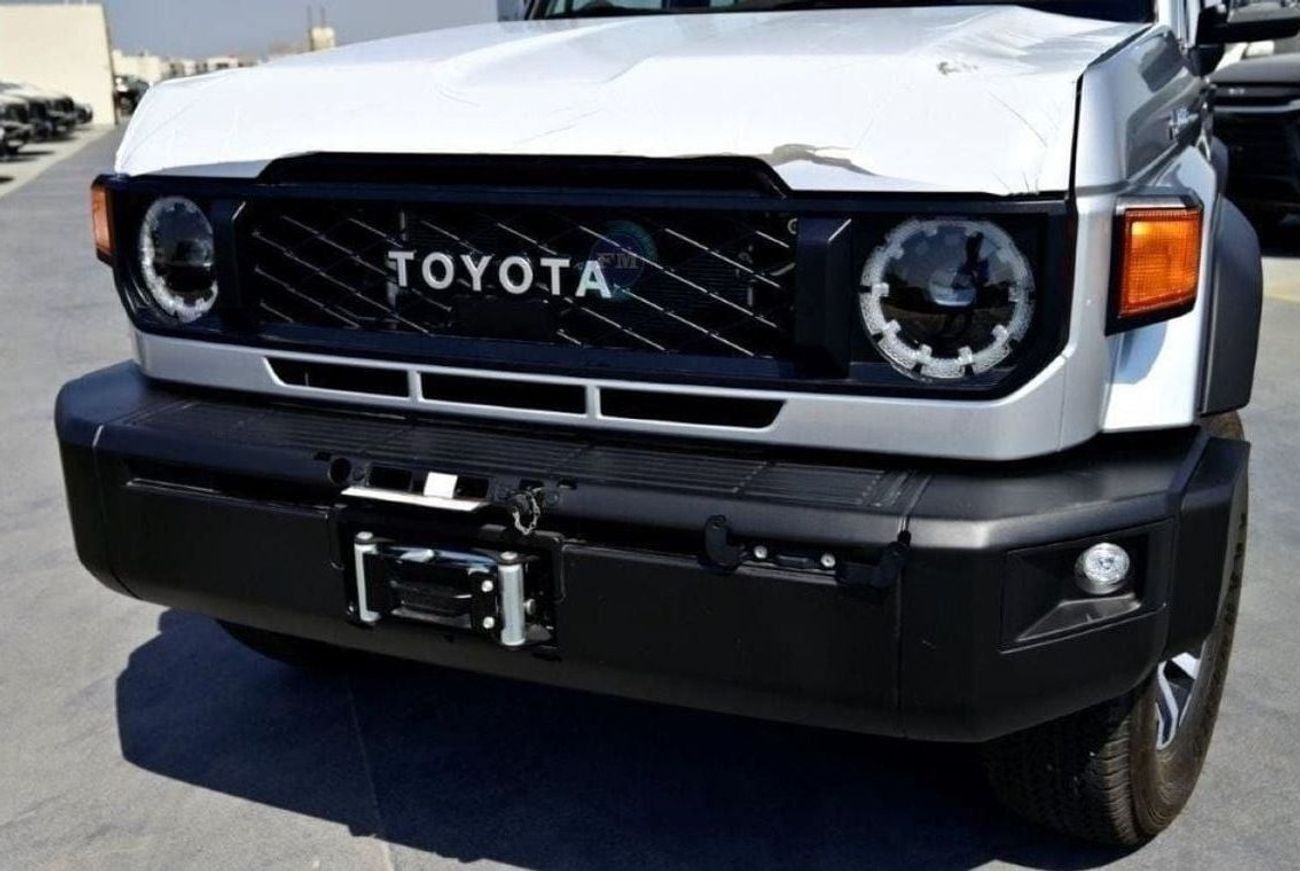 Toyota Land Cruiser 70 71 SDLX 4.0L Petrol Automatic