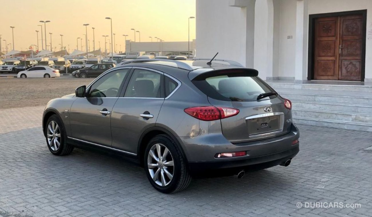 إنفينيتي QX50