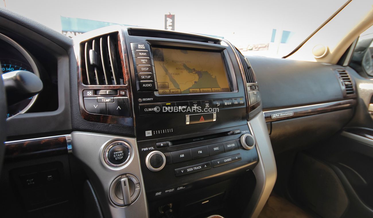 Toyota Land Cruiser VX.R  V8 5.7  60th Anniversary